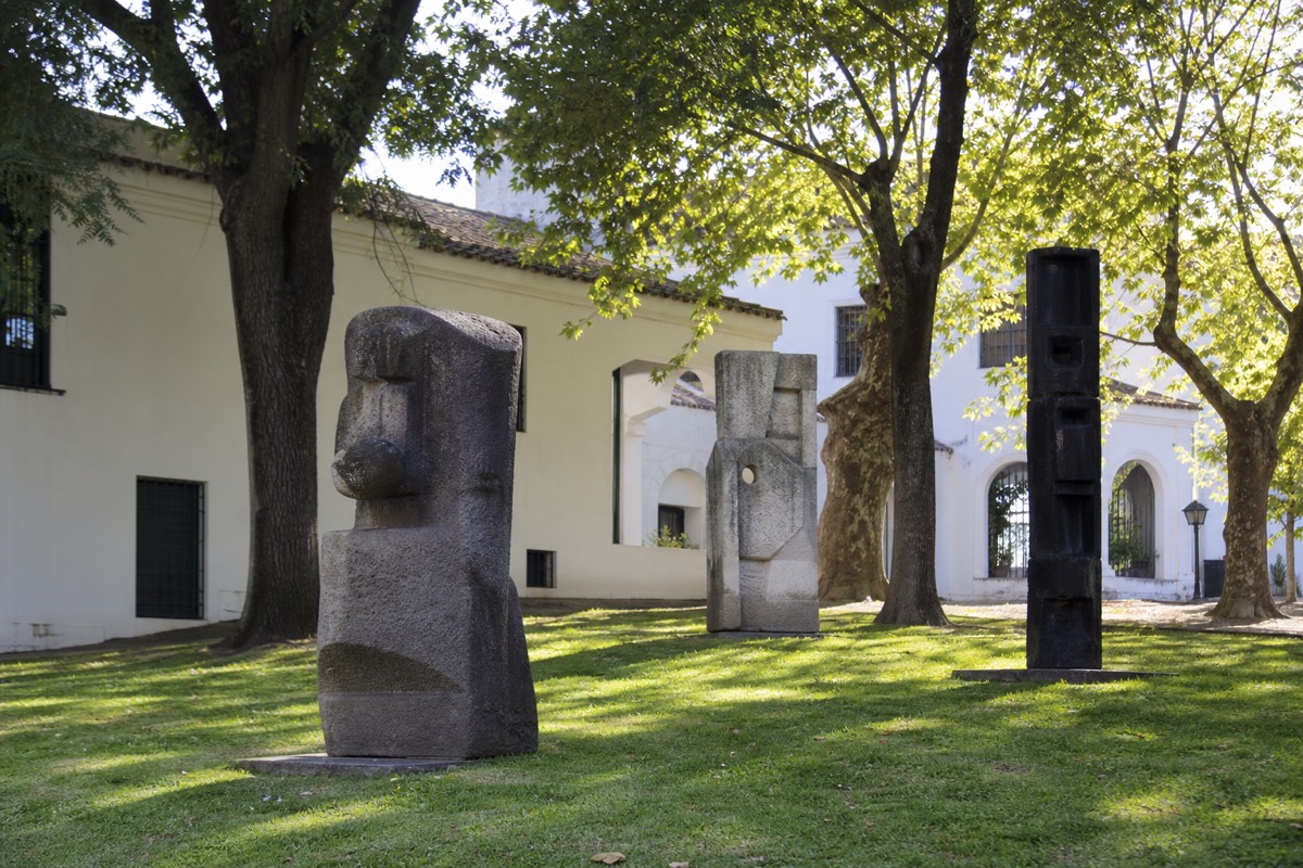 The sculpture garden at the Ralli Museum in Beverly Hills, Maldonado